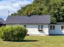 6 person holiday home in LÖTTORP