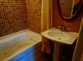 OAKLAND Guest House，菲尼克斯維爾的飯店