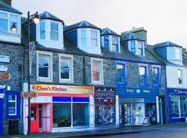 Cosy apartment in popular harbour town