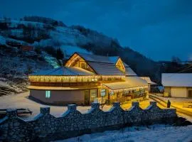 Cabana Daianna si Jessica