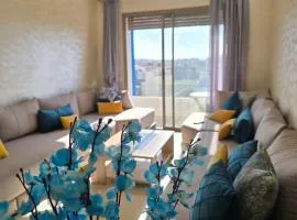 Sky & Sea View Apartment