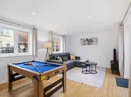 3-Bed House with Parking, Ideal for Contractors