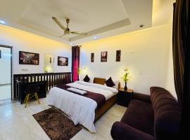 Hotel Oxygen Prime-Couple Friendly-Near Noida City Center Metro, ξενοδοχείο σε Noida