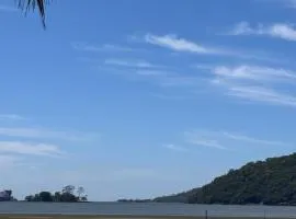 Entre o Mar e a Costa Verde, Frontal das Ilhas