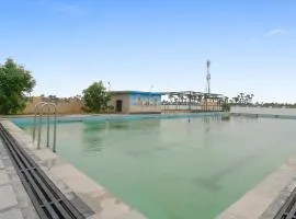 Hotel O Sea Coast Sunny Resort