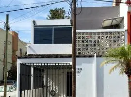 2 Casas disponibles Casa en Planta Alta 2 Cuartos 1 Baño Sala Cocina Comedor Patio Balcón y Casa planta Baja 2 Cuartos 1 Baño sala comedor cocina patio Garage