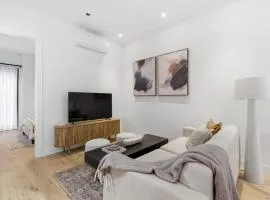 The Brick Hotel - The Laneway