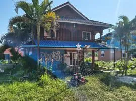 Ripples Guesthouse and Sky Bar