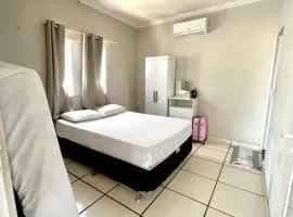 Apartamento mobiliado com 2 Quartos, estacionamento gratuito