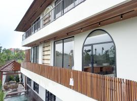 4Bedroom Umah Jeng Alessia Villa - Pererenan by SooBali, hotel i Munggu