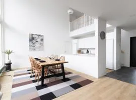 Glorious semi-detached house, with yard, sauna, parking with charging