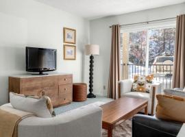 Kimberley Escape: 1BR+Studio w/ Hot Tub, Pool, BBQ, hotel din Kimberley