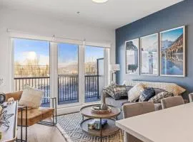 Cozy 2BR apartment in Golden near DT