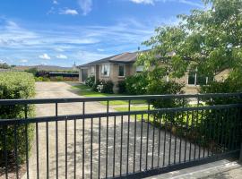 Cherry Tree Manor, hotel en Feilding