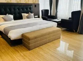 Maharaja The Royal Hotel