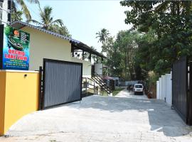 Orchid Lake View Resort, hotel v mestu Paravūr