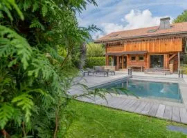 Alpine Luxury Chalet Pool & Jacuzzi