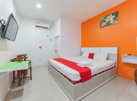 RedDoorz Syariah at JK Residence Pahlawan Buntok, Hotel in Pamait