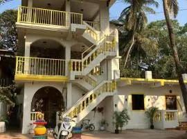 Riverside, The European Homestay 1 and 2! Luxury and Value in Goa's delightful location