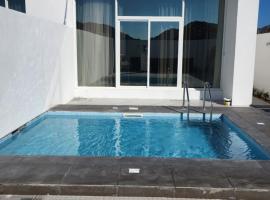 Sun & moon, hotel em Būbādī