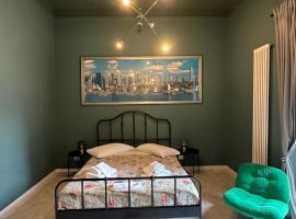 Bari Holiday Garibaldi 74, hotel a Bari