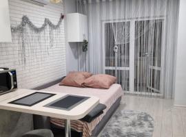 Уютная квартира на сутки с видом на Море, комфортное проживание с генератором, hotel v destinaci Kryžanivka