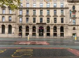 Manchester Portland By Sunday