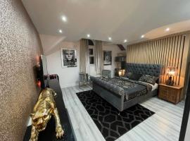 Hendham House, hotel in Manchester