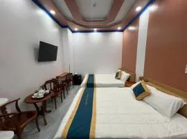 Phượng Hoàng Hotel