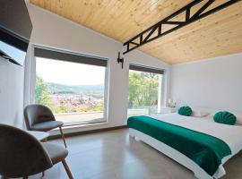 Epic Glamping, hotel a Călimăneşti