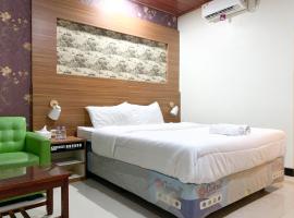 As Waru Hotel RedPartner, hotel v destinaci Palang-Putih