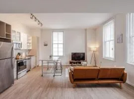 CozySuites Sky Central #20