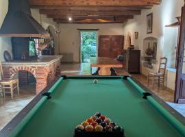 Mas de Gréfeuille dans les Cévennes à Monoblet, מלון בMonoblet