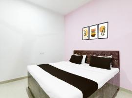 HOTAL O DREAM PALACE，位于戈勒克布尔的酒店