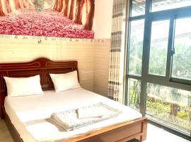 Khách sạn Hội Ngộ, hotel a Dĩ An