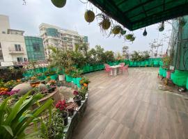 Penthouse, viešbutis mieste Noida