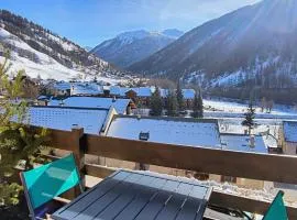 Le Studio du Queyras avec vue sur la montagne