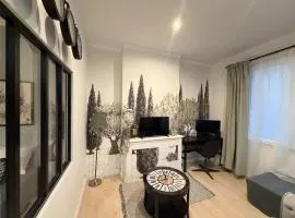 Charmant T2 proche vieux port