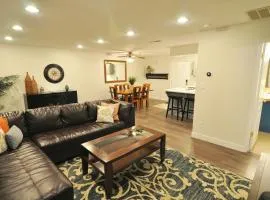 Spacious Condo - 1GB Wi-Fi, Netflix, Amazon Prime
