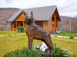 Wooden Villa Old Oak Plitvice Lakes