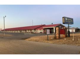 HiWay Inn Express Elk City Route 66, khách sạn ở Elk City