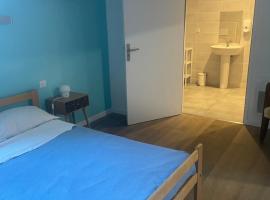 Auberge Familiale Le Foehn, hotel in Isola