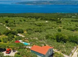 Villa Radic - Makarska by Villas Guide