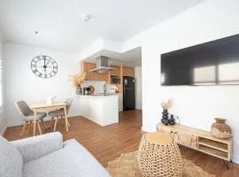 Magill Boho Retreat - 2BR with free parking