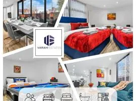 Architectural 4BR Home Games Room, Parking & Contractor Friendly