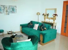 1BR Balcony - Beach Tower Escape