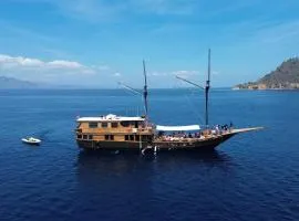Shared Boat Komodo 3 days 2 Night