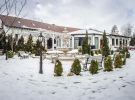 Forteca, pokoje gościnne nad stawem, hotel i Dzierżoniów