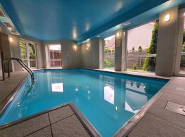Ustronie Morskie Sunny Apartment Close to the Beach by Noclegi Renters – hotel w mieście Ustronie Morskie