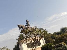 Orama by Ritz The Pink City delight, hotel a Siroli